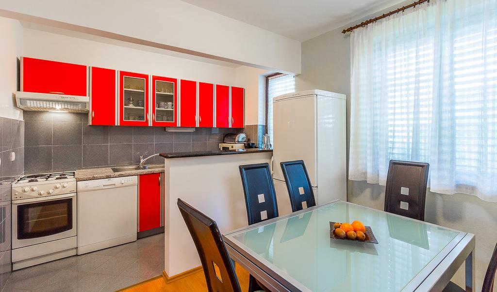 Holiday Home Villa Póla Szoba fotó
